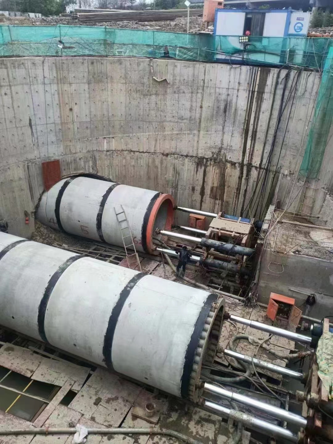 1722234261784129.jpg 03.jpg